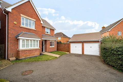 4 bedroom detached house for sale, Beaumont Road, Flitwick, MK45