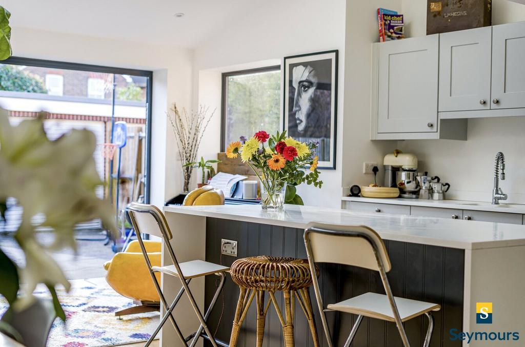 Breakfast Bar
