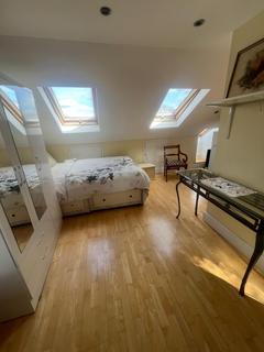 1 bedroom flat to rent, Ilford, I