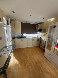 1 bedroom flat to rent, Ilford, I