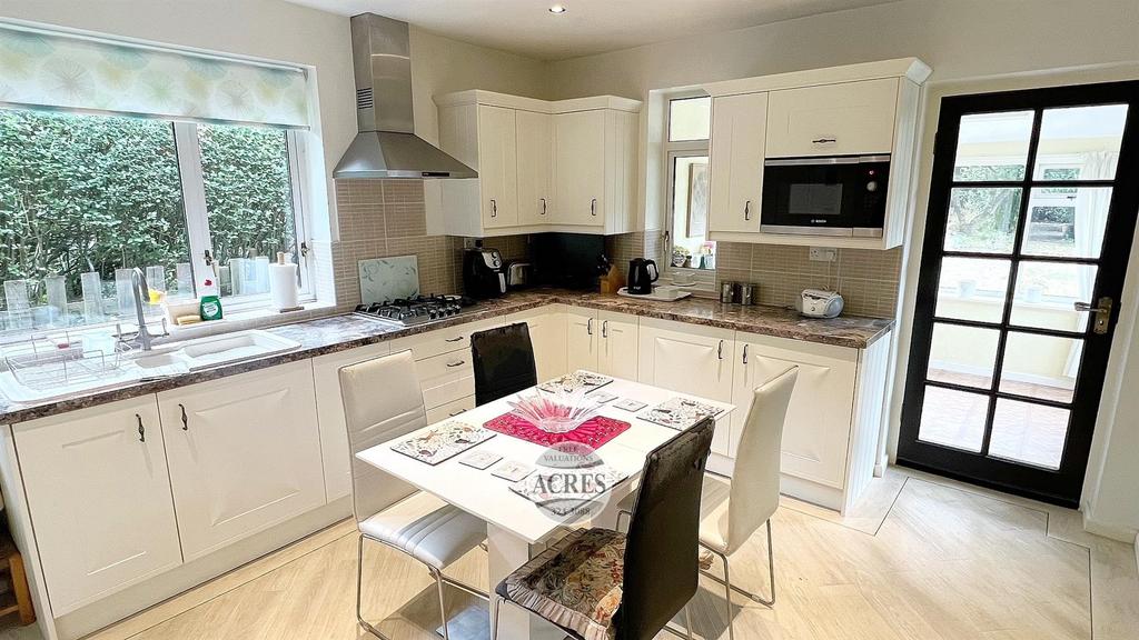 New kitchen.jpg