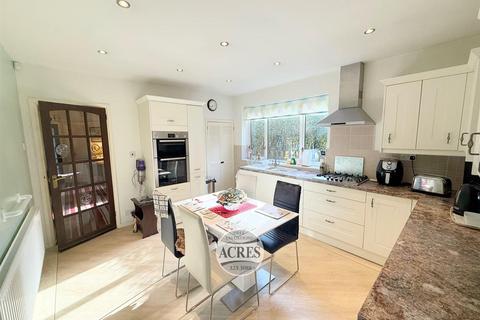 2 bedroom detached bungalow for sale, Edge Hill Road, Four Oaks