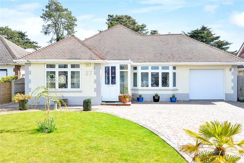 37 Barton Croft, Barton On Sea, New Milton, BH25 7BT