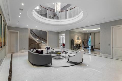6 bedroom detached house for sale, Cavendish Road, St George's Hill, Weybridge, Surrey, KT13