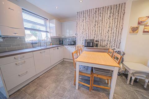 16 Arbury Hall Road, Shirley, Solihull, B90 4PY