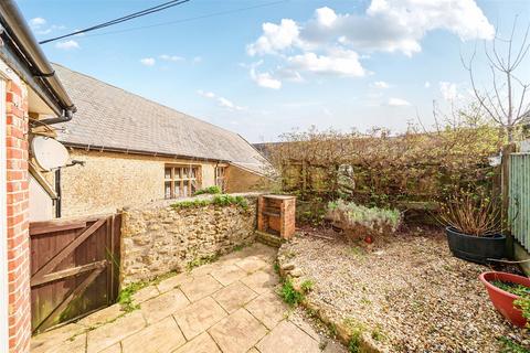 5 Barn Street, Crewkerne, TA18 8BP