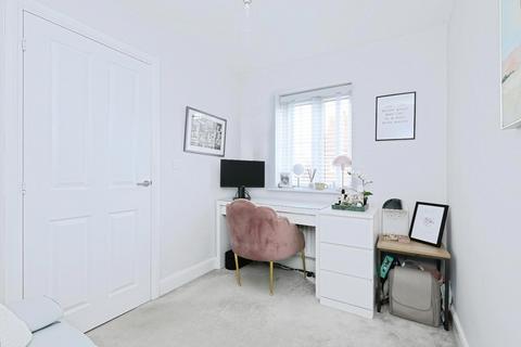 55 Colwick Way, Sheffield, S8 8LS