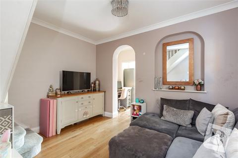 36 Shaftesbury Road, Romford, RM1 2QJ