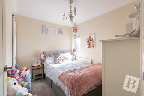 36 Shaftesbury Road, Romford, RM1 2QJ