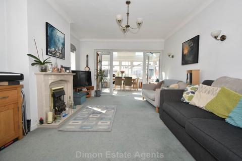 3 bedroom semi-detached bungalow for sale, Fairhome Close, Gosport.