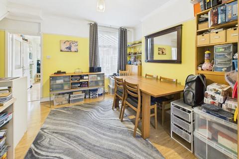 7 Mosslea Road, Bromley, BR2 9PS