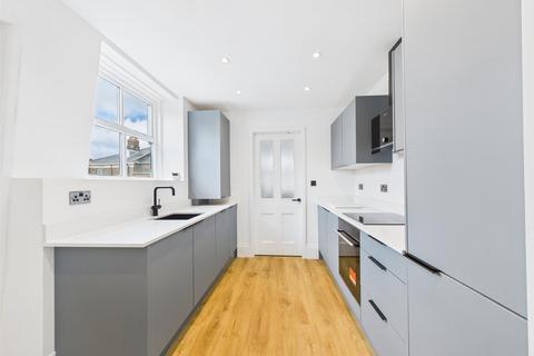 2 bedroom apartment for sale, Northumberland Terrace, Tynemouth