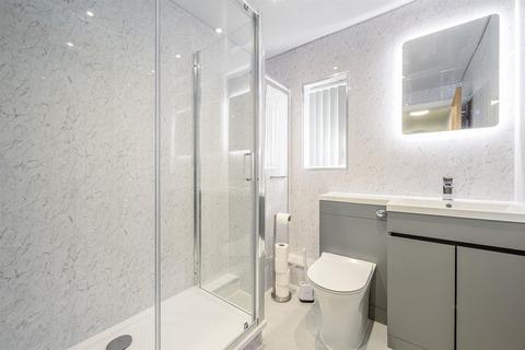 1 bedroom flat to rent, High Street, Wordsley, Stourbridge