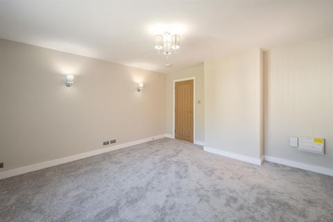 1 bedroom flat to rent, High Street, Wordsley, Stourbridge