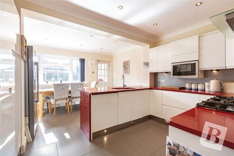 34 Great Nelmes Chase, Hornchurch, RM11 2PT