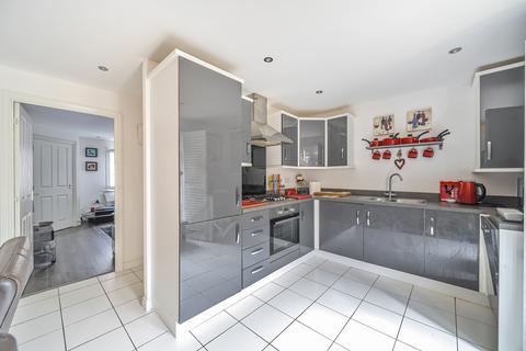 8 Blain Place, Royal Wootton Bassett, Swindon, SN4 8FP