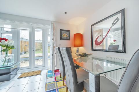8 Blain Place, Royal Wootton Bassett, Swindon, SN4 8FP
