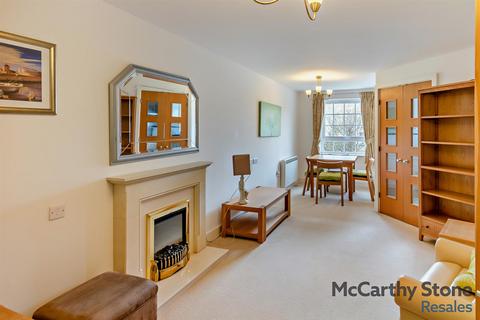 1 bedroom apartment for sale, Claridge House, Church Street, Littlehampton