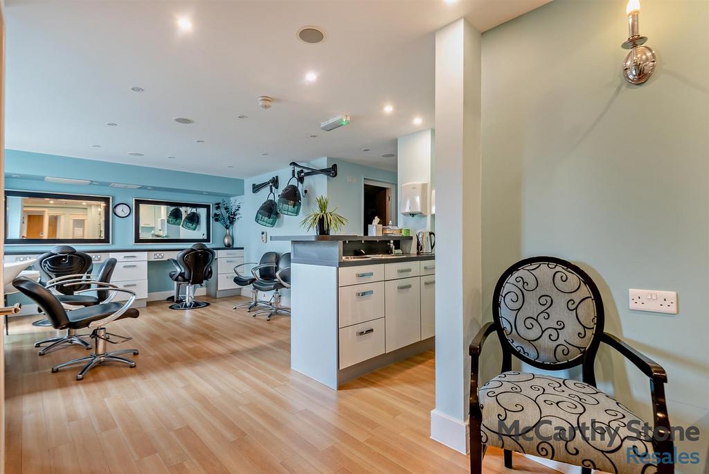 8661850-interior15-800.jpg
