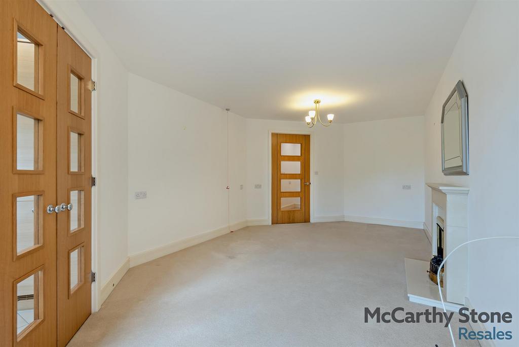 8661850-interior07-800.jpg