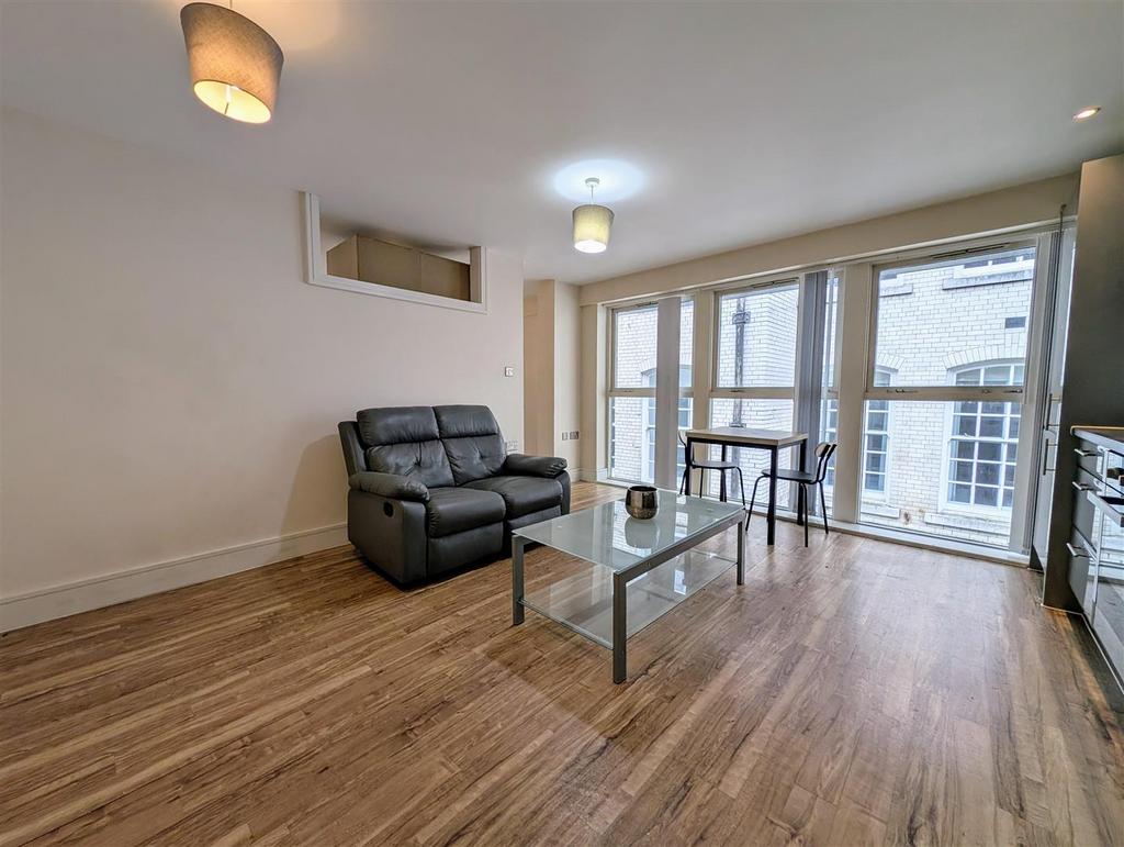 Living/Dining Room