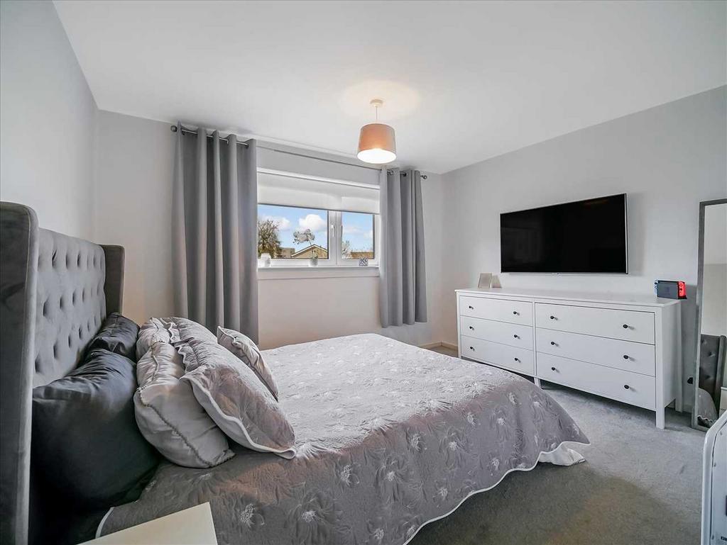 Bedroom One (1)
