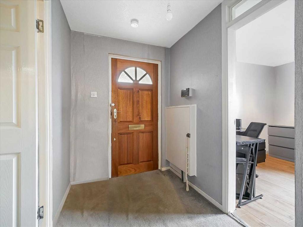 Entrance Hallway (1)