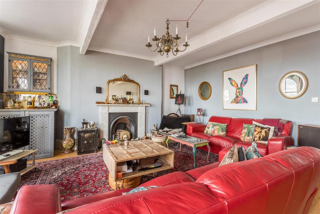 17 Denmark Terrace-19.jpg