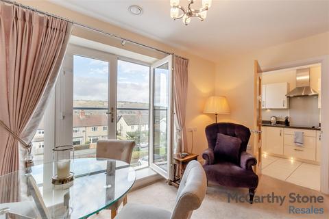 2 bedroom apartment for sale, Chesterton Court, Railway Road, Ilkley