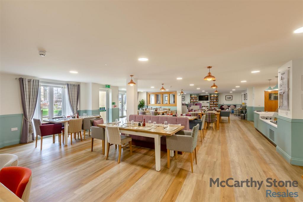 8639913-interior14.jpg