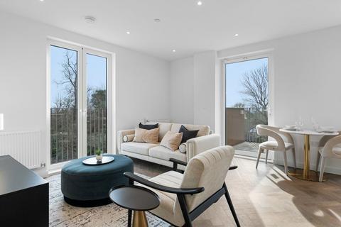 1 bedroom flat for sale, Ridgeway Views, London NW7