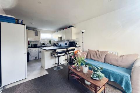 5 bedroom end of terrace house for sale, Windrush Close, Bath BA2
