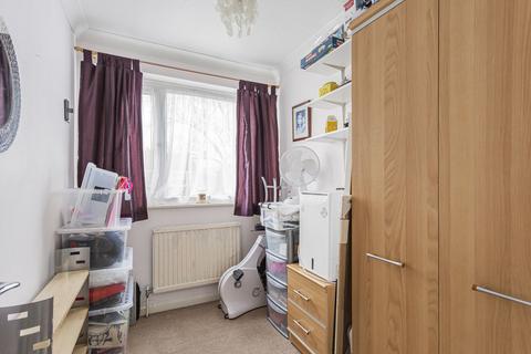 42 Peregrine Road, Sunbury-on-thames, TW16 6JP