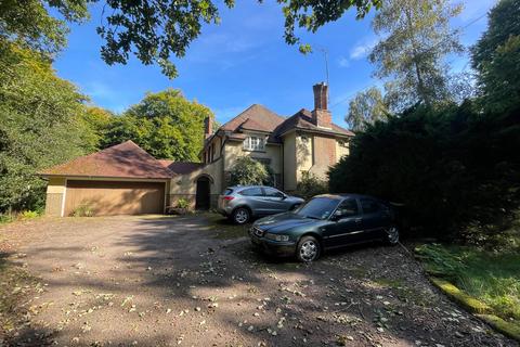 Norhill House Barnard Road, Warlingham, CR6 9QE