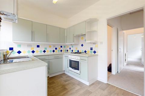 182 Arncliffe Drive, Heelands, Milton Keynes, MK13 7LL