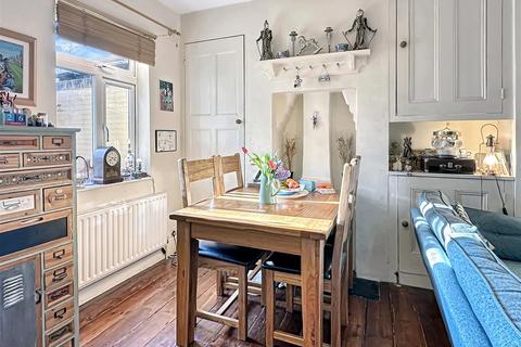 2 bedroom terraced house for sale, Sturton Street, Cambridge CB1
