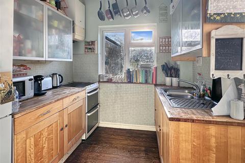 2 bedroom terraced house for sale, Sturton Street, Cambridge CB1