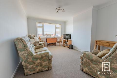 undefined, Connaught Avenue, Frinton-On-Sea