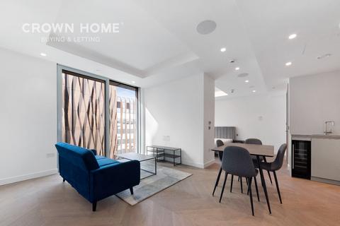 Studio to rent, 16 Minories, London EC3N
