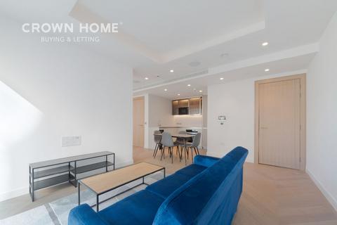 Studio to rent, 16 Minories, London EC3N