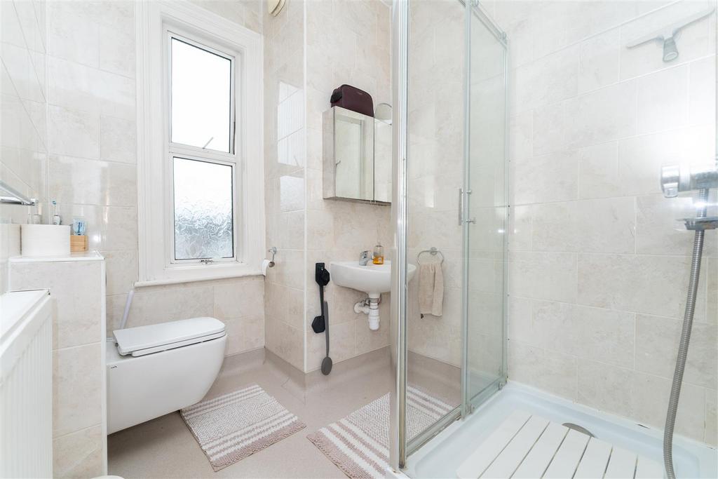 8 DBR Shower.jpg