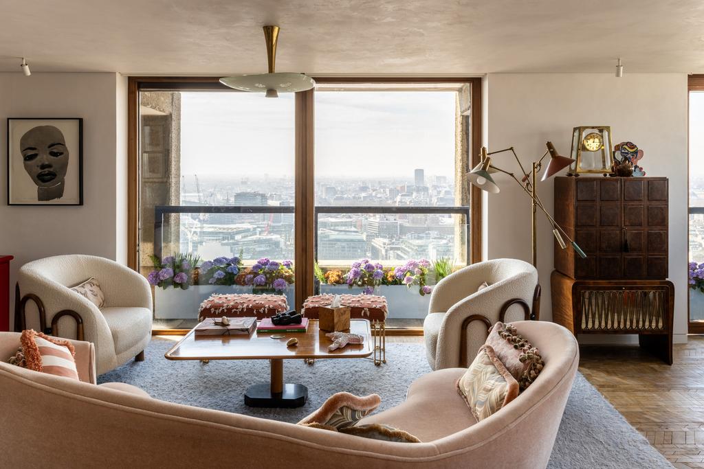 270889   20250319 lauderdale tower barbican 51 ...
