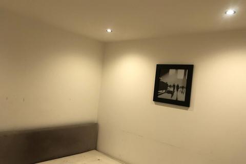undefined, Station Road, UB3 4FQ
