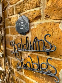 2 bedroom barn conversion for sale, Baldwins Lane, Warwick, CV35 0TX