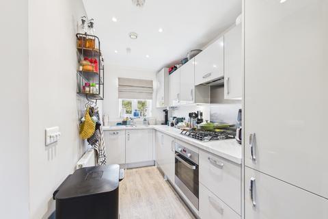 14 Autumn Drive, Longwick, Princes Risborough, HP27 9ER