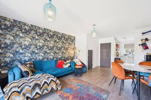 14 Autumn Drive, Longwick, Princes Risborough, HP27 9ER