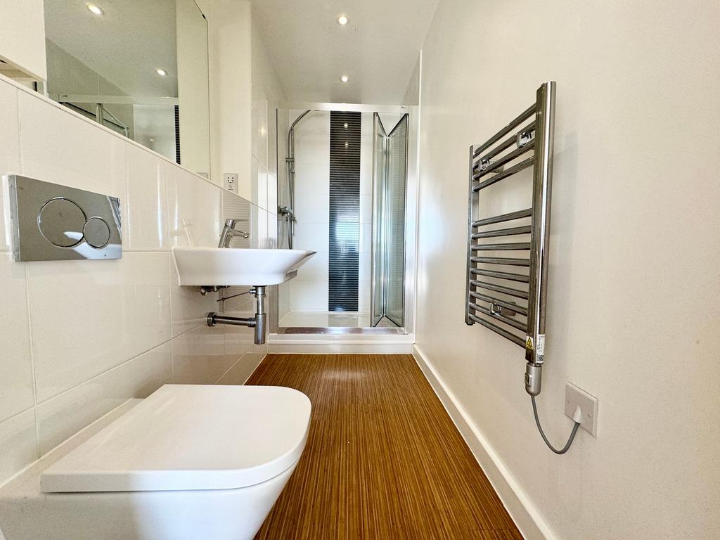 Bedroom One En-suite