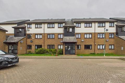 42 Aylets Field, Harlow, CM18 7LW