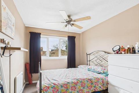 42 Aylets Field, Harlow, CM18 7LW