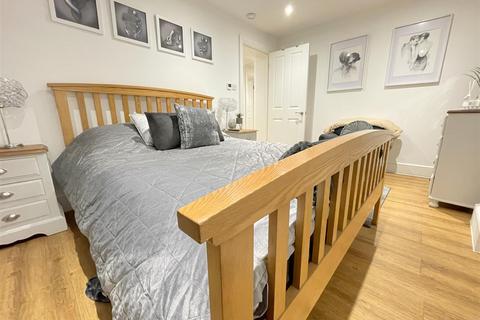 2 bedroom apartment for sale, Museum Street, Ipswich